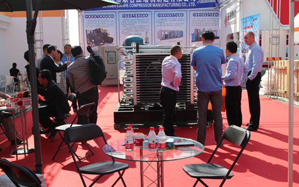 聯(lián)合一直在努力-2014國(guó)際天然氣汽車(chē)、加氣站設(shè)備展會(huì)